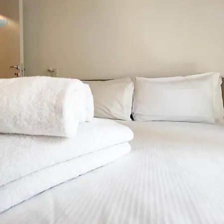 Apartment Cavana 10 Tirabora Short Rent *