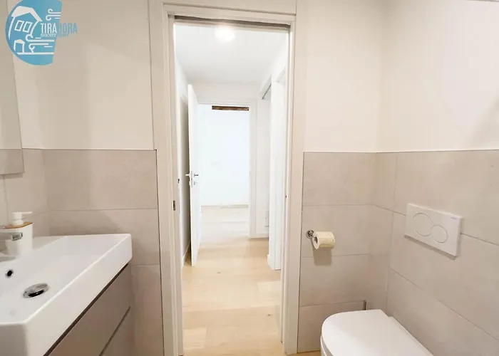 Cavana 10 Tirabora Short Rent, Con Parcheggio Privato 公寓 *