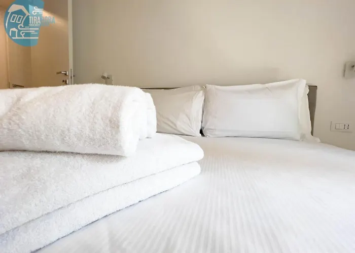 公寓 Cavana 10 Tirabora Short Rent, Con Parcheggio Privato *